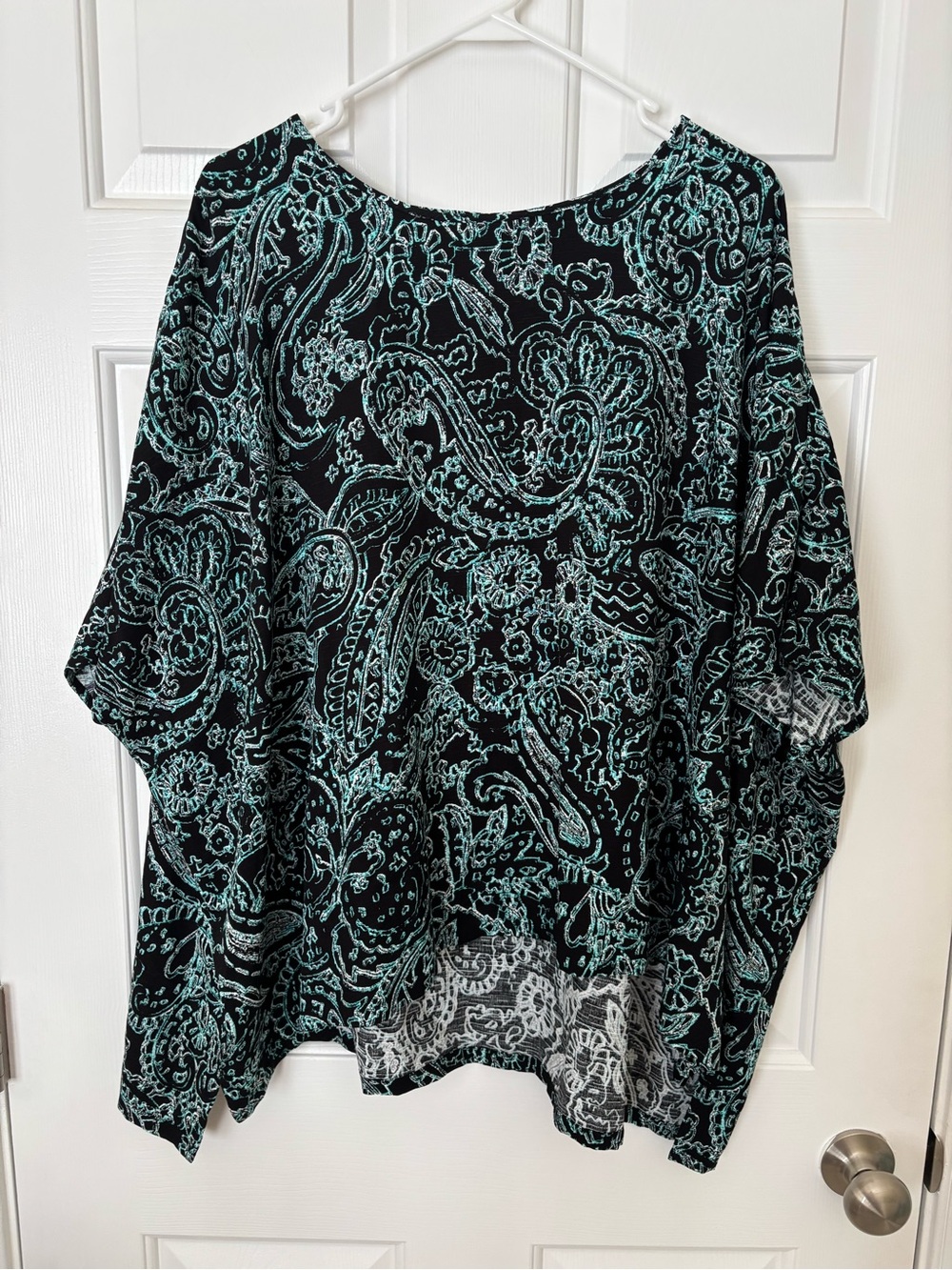 East 5th Black and Teal Paisley Dolman Tunic Large